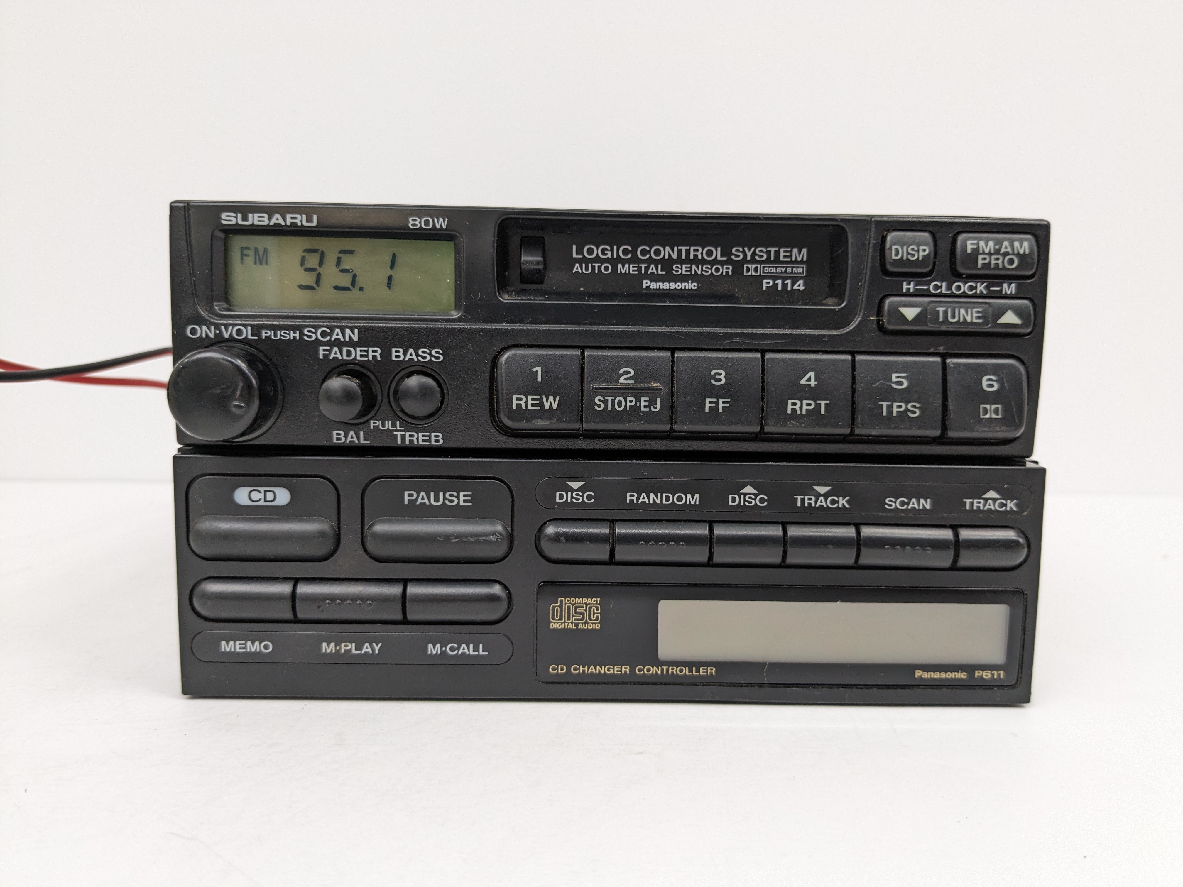 95-99 Subaru Legacy 97-01 Impreza Radio Stereo Cassette Player CD